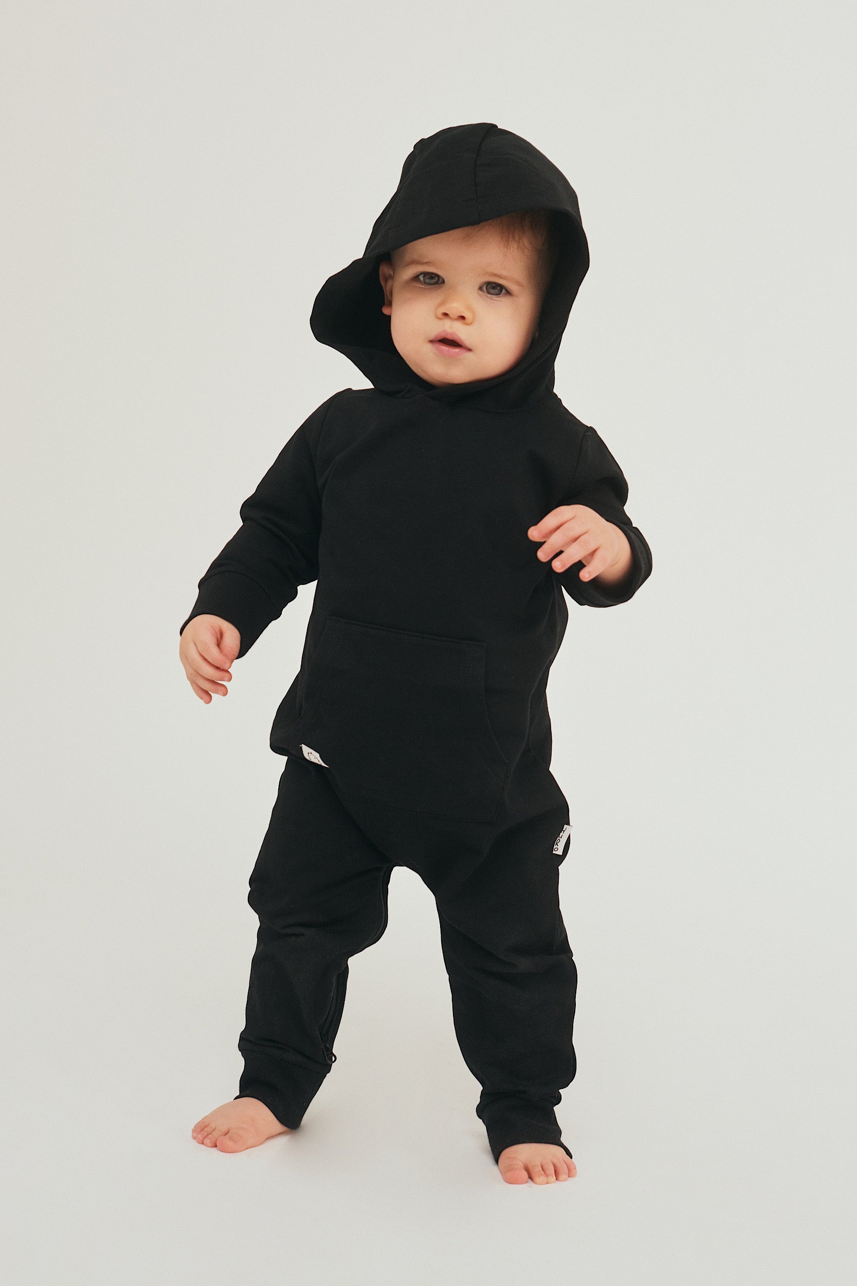 Hooded Zipper Romper, Best Baby Clothes, Favorite Baby ClothesHuRo Kids Leg to Leg Zipper Rompers, baby clothes canada, baby clothes USA, best baby clothes, toddler clothes, baby romper, baby clothes canada, baby romper